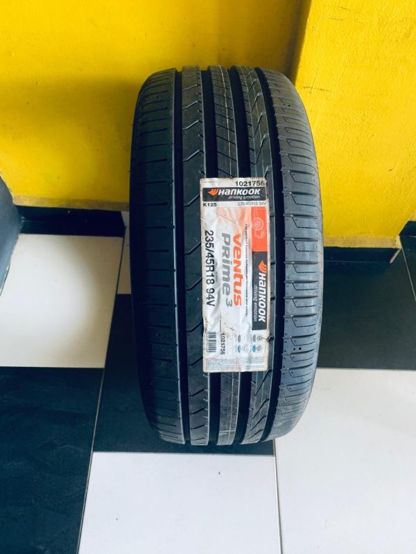 Hankook 235/45R18